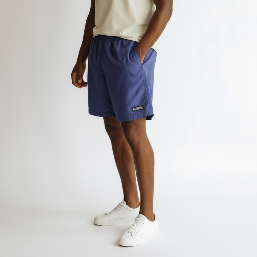 Columbia Sportswear Men's Navy Blue Nylon Cargo Shorts - Size S